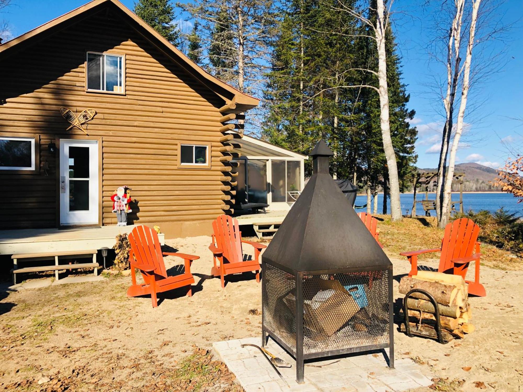 Le Chalet Au Souvenir Bouchette Exterior foto